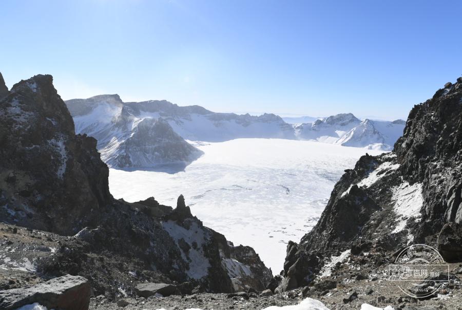 中国冰雪热风靡大江南北，冬季运动热潮席卷全国